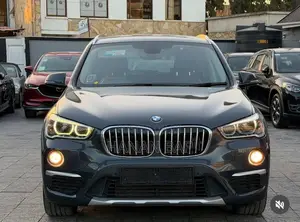 BMW X1 xDrive28i AWD 2016 Gray
