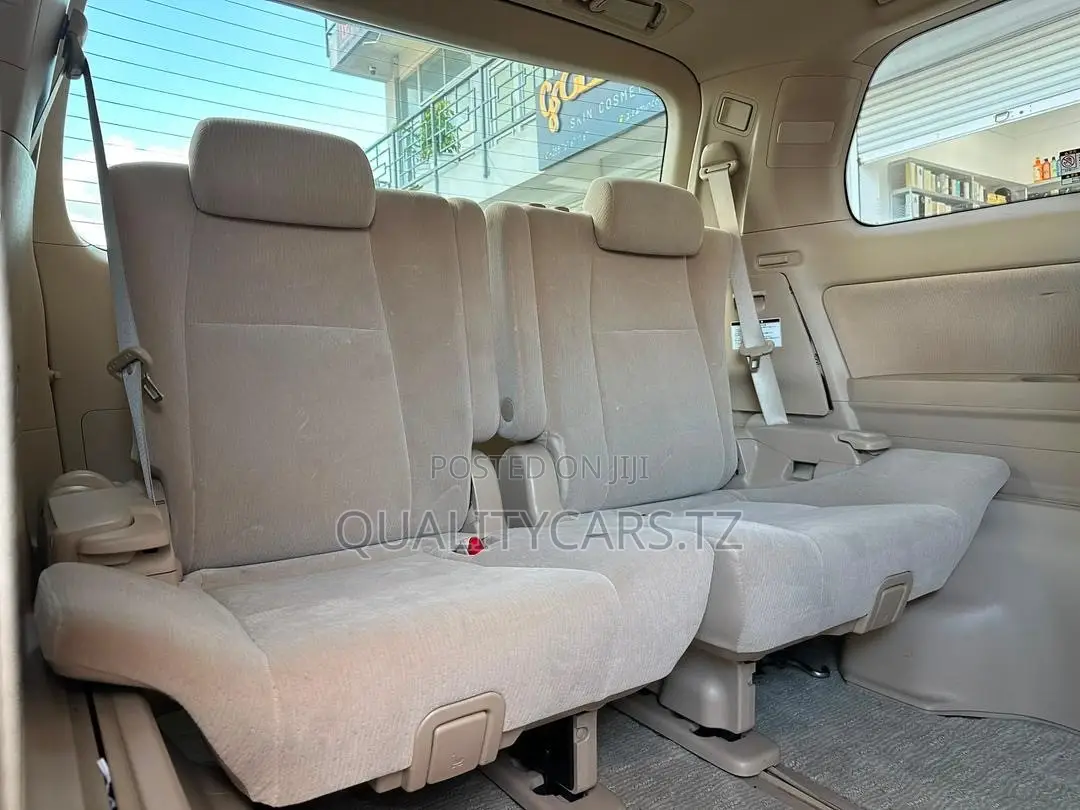 Toyota Alphard 2010 White