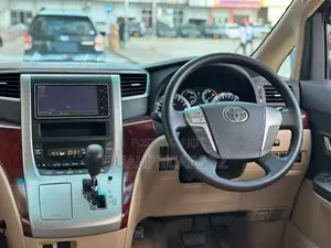 Toyota Alphard 2010 White