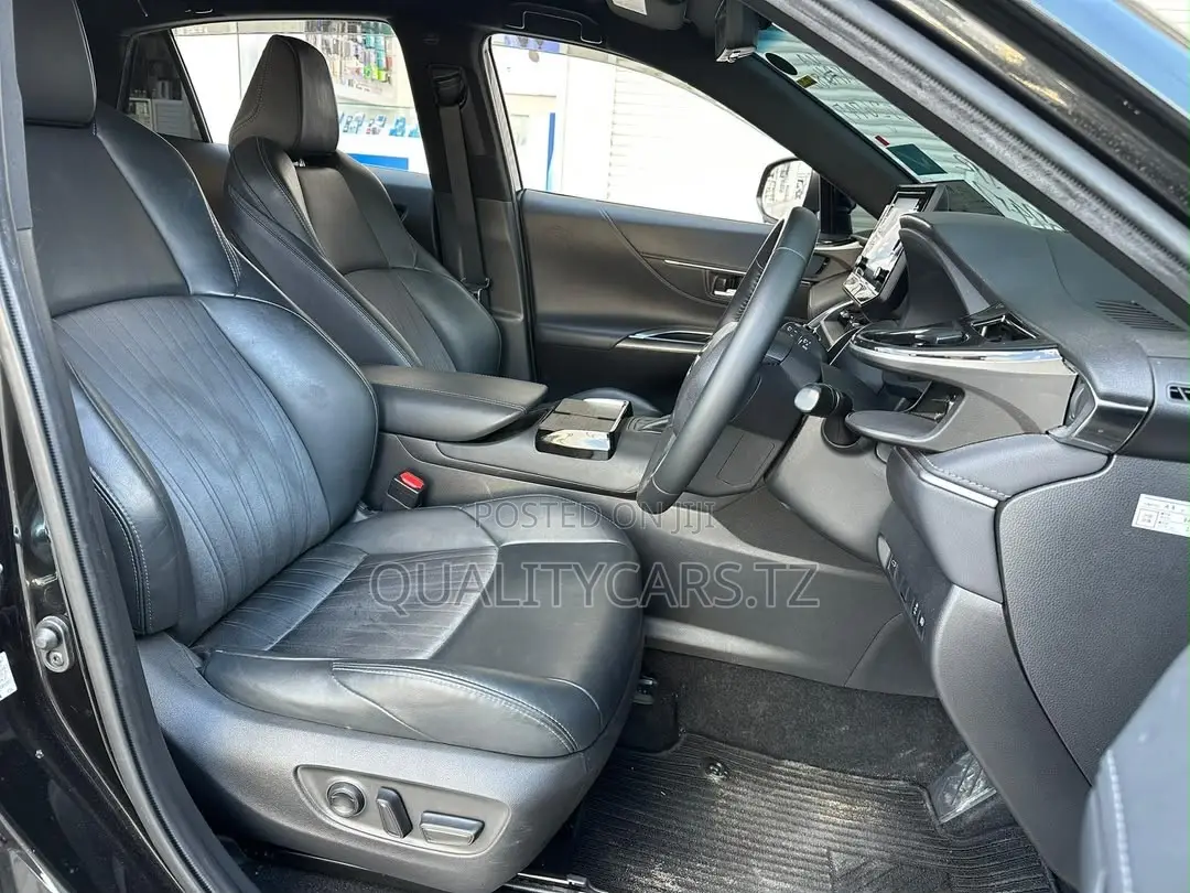 Toyota Harrier 2020 Black