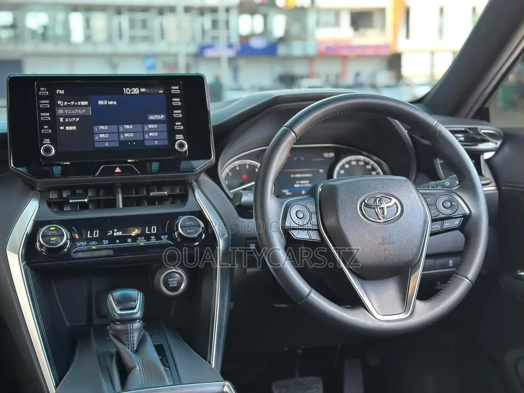 Toyota Harrier 2020 Black
