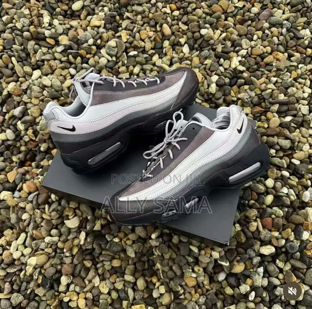 Men's Sneakers Nike Smoothly  Quality