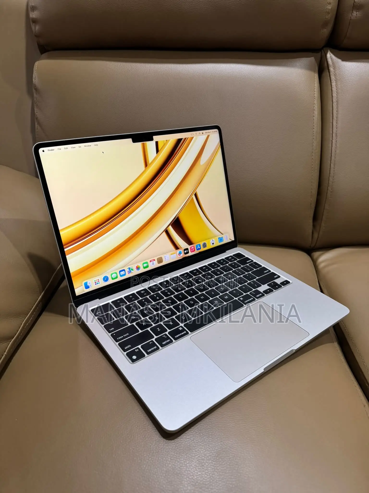 Laptop Apple MacBook Air 2022 M2 8GB Apple M2 SSD 256GB