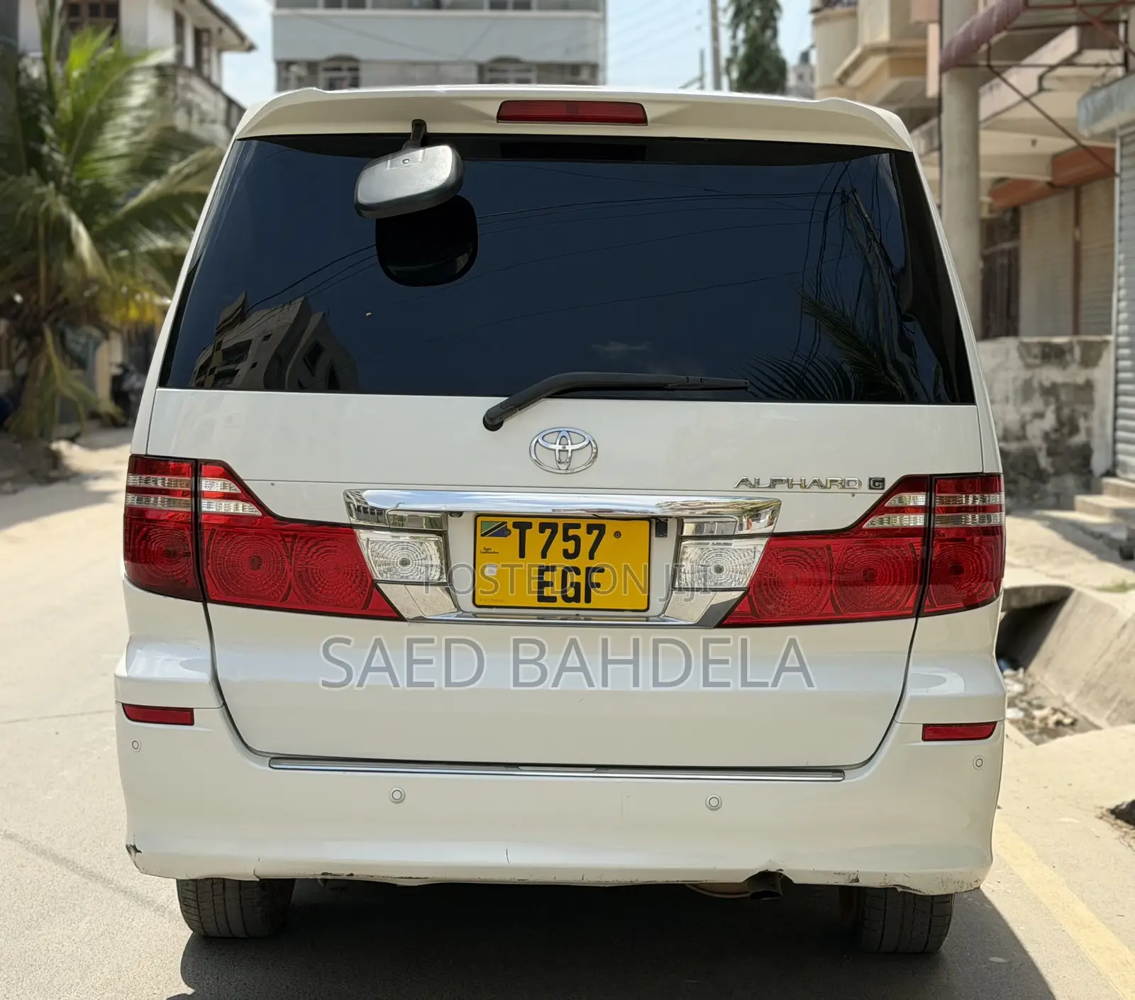 Toyota Alphard 2.4 Petrol FWD 2007 White