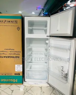 Hisense Refrigerator RD-27DR4SMA Net Capacity 205L TSHS 750,000/-