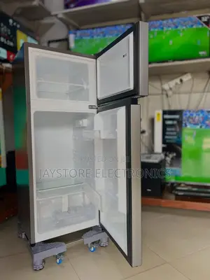 *Hisense Refrigerator RD-16DR4SA Net Capacity 120L TSHS 620,000/-