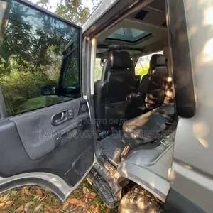 Land Rover Discovery 2000 Silver