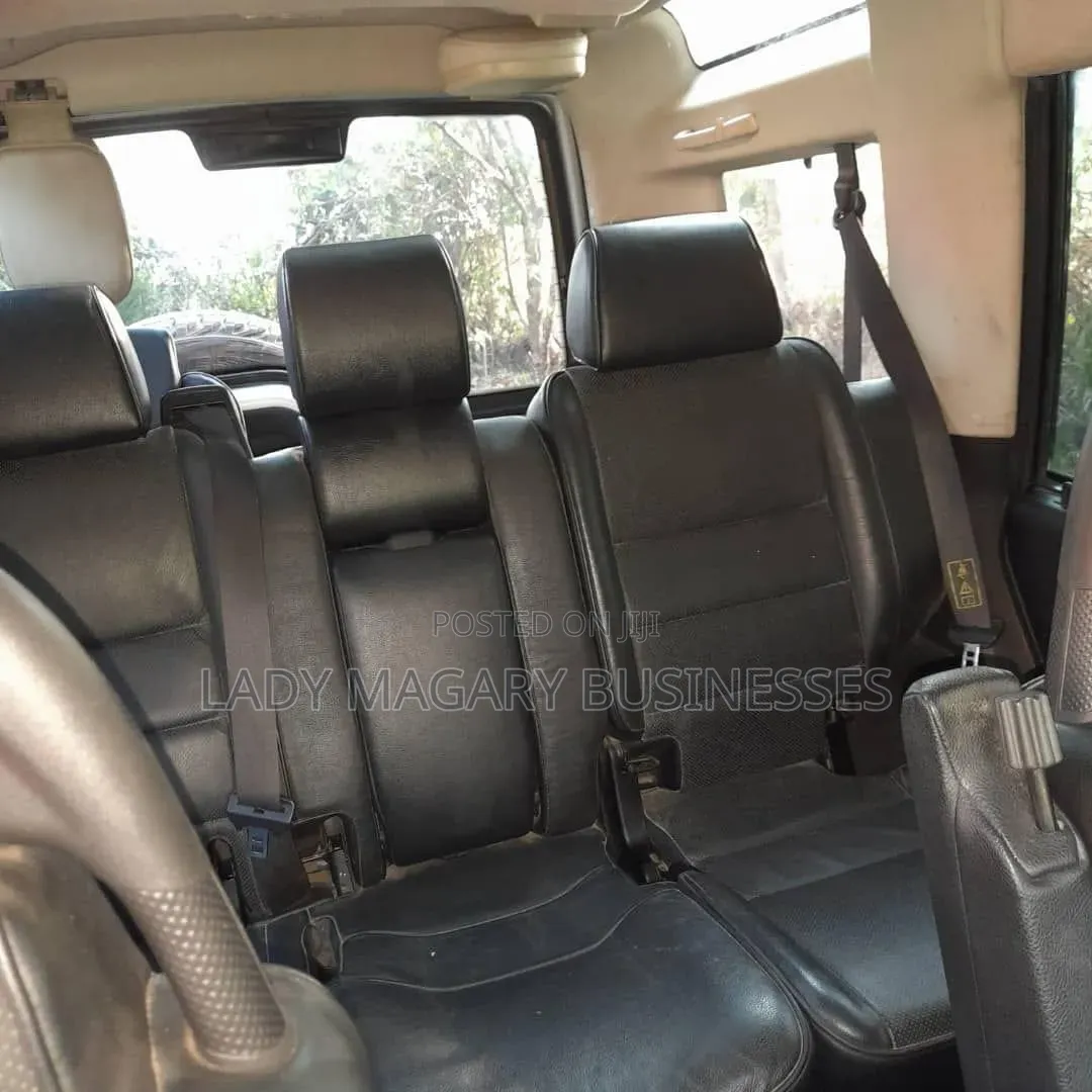 Land Rover Discovery 2000 Silver