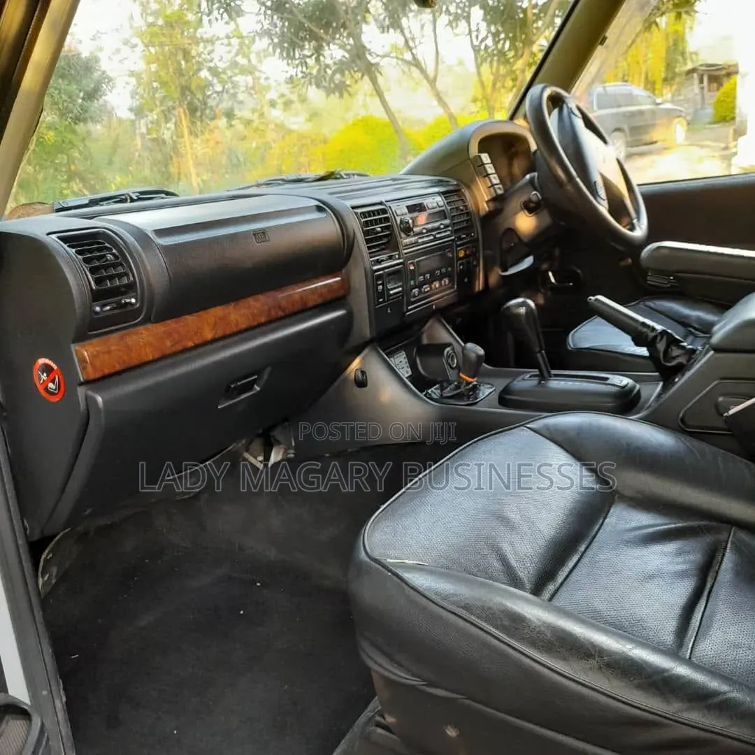 Land Rover Discovery 2000 Silver