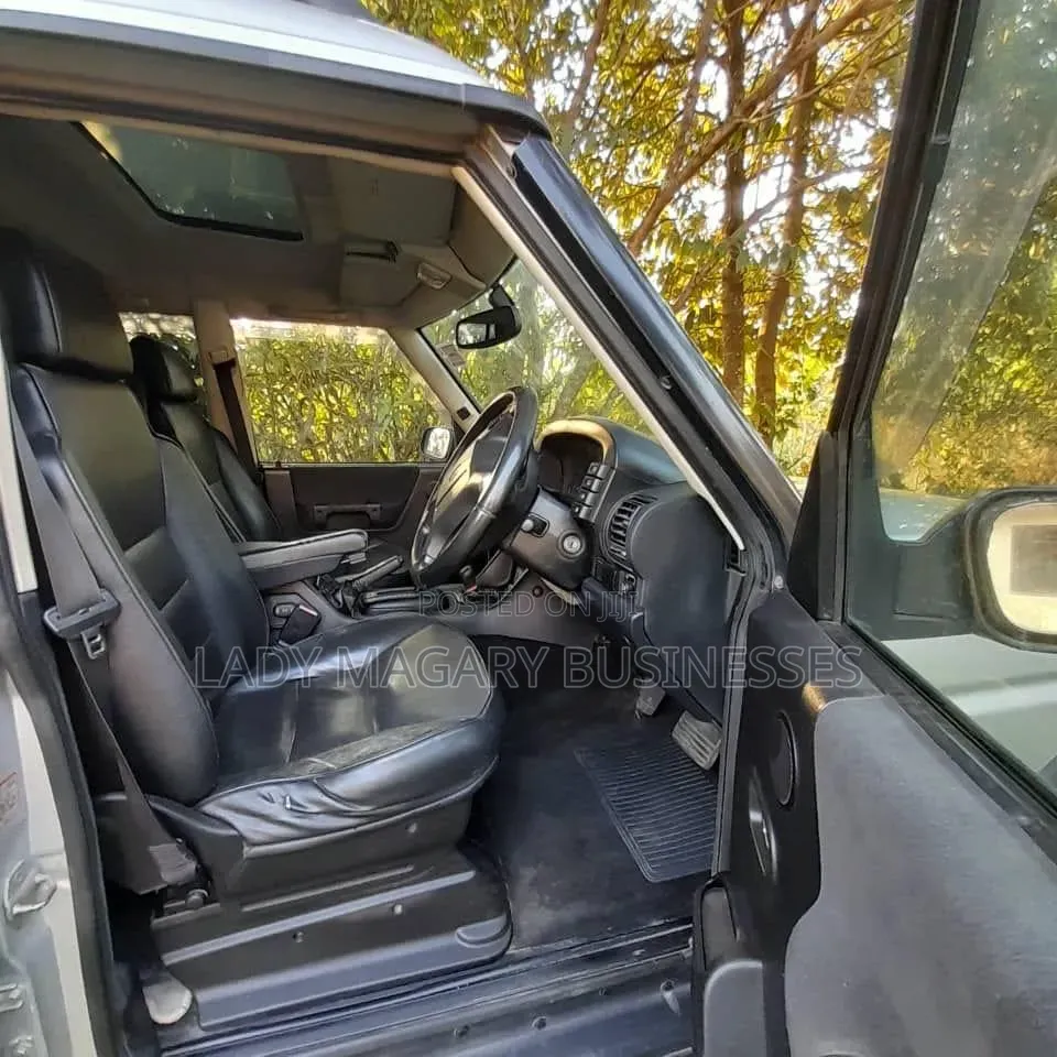 Land Rover Discovery 2000 Silver