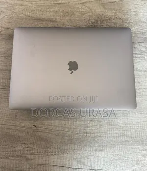 Laptop Apple MacBook 2017 16GB Intel Core i7 SSD 512GB