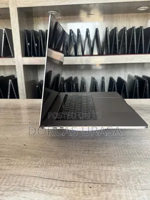 Laptop Apple MacBook 2017 16GB Intel Core i7 SSD 512GB