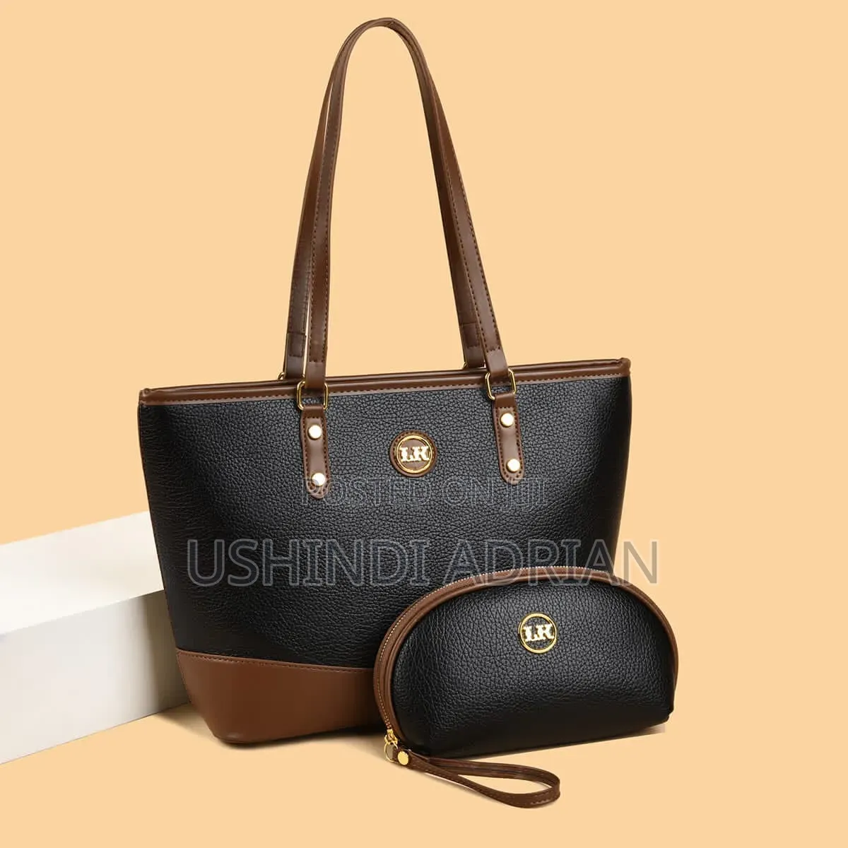 vanessa Luxe Bag order Price: 50,000/= Tu!