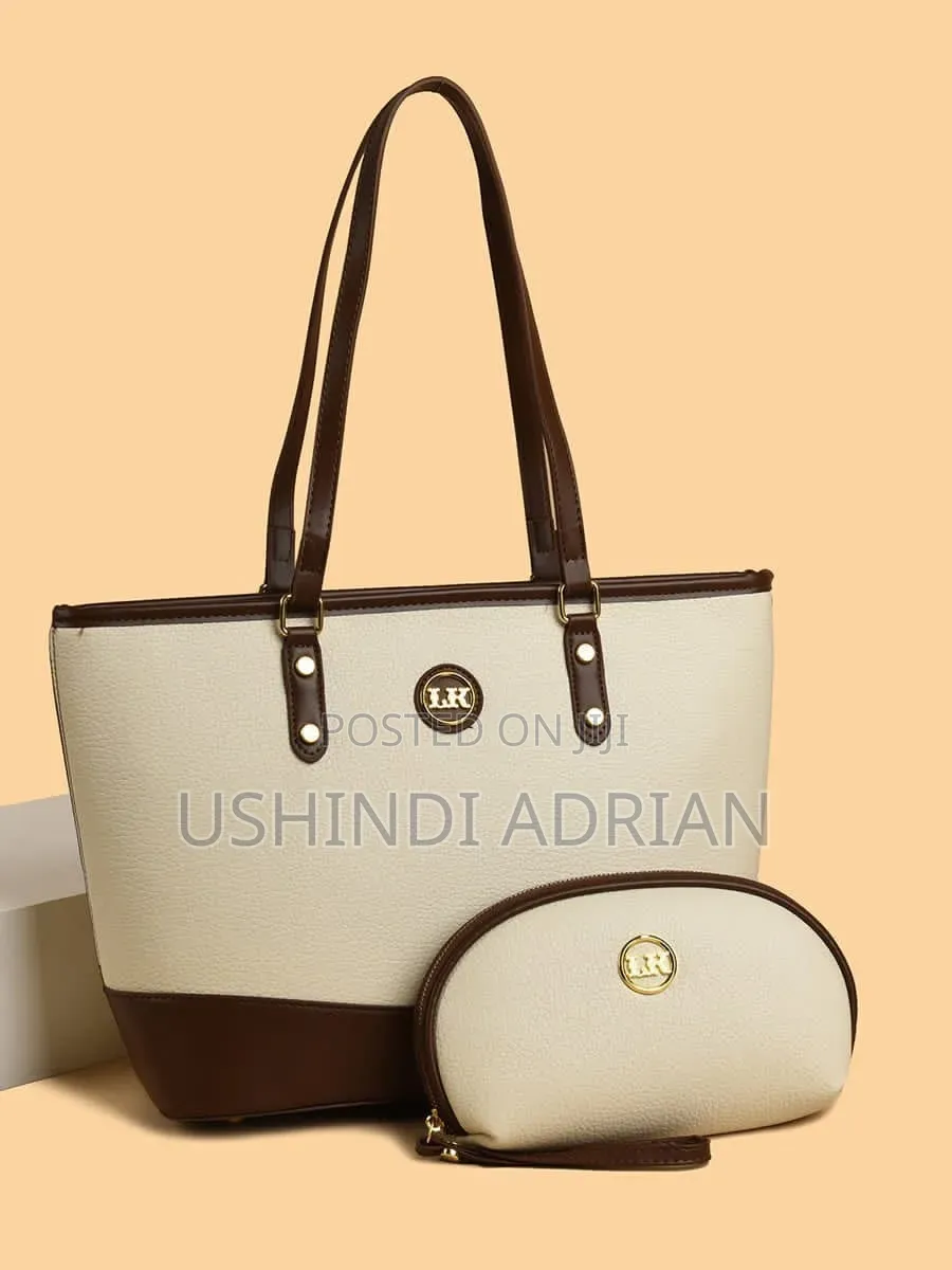 vanessa Luxe Bag order Price: 50,000/= Tu!