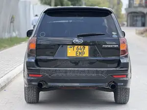Subaru Forester 2010 Black