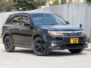 Subaru Forester 2010 Black