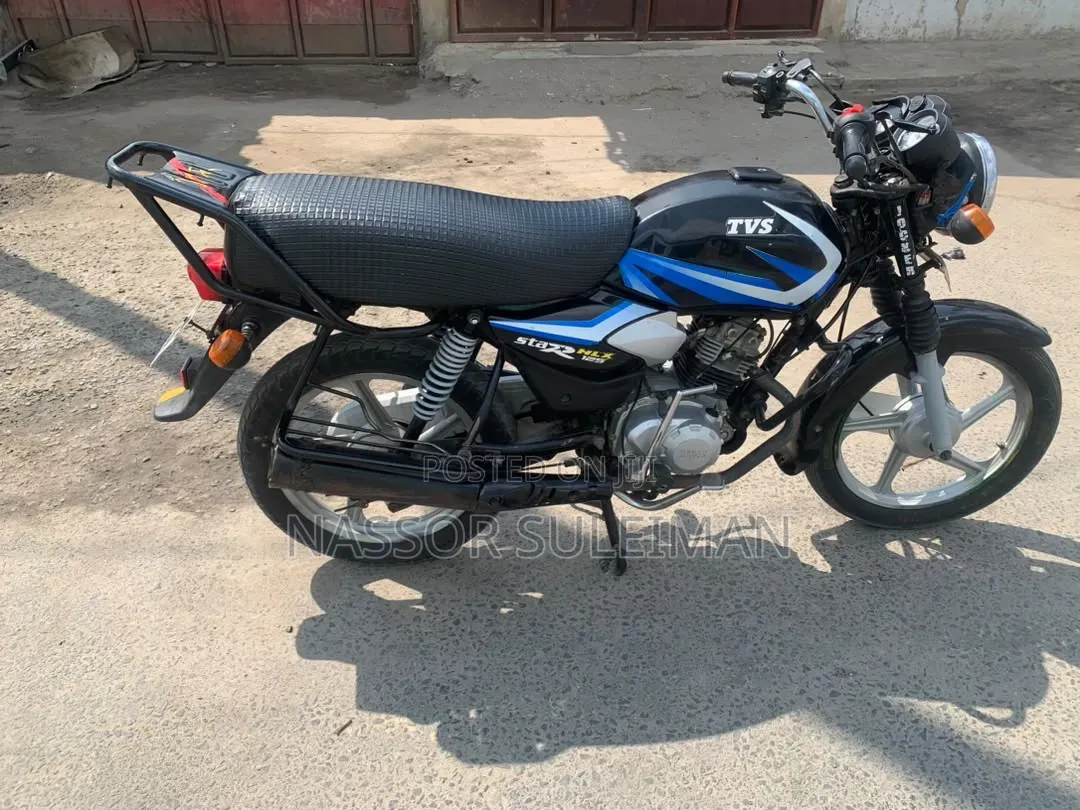 TVS HLX 125 2025 Black