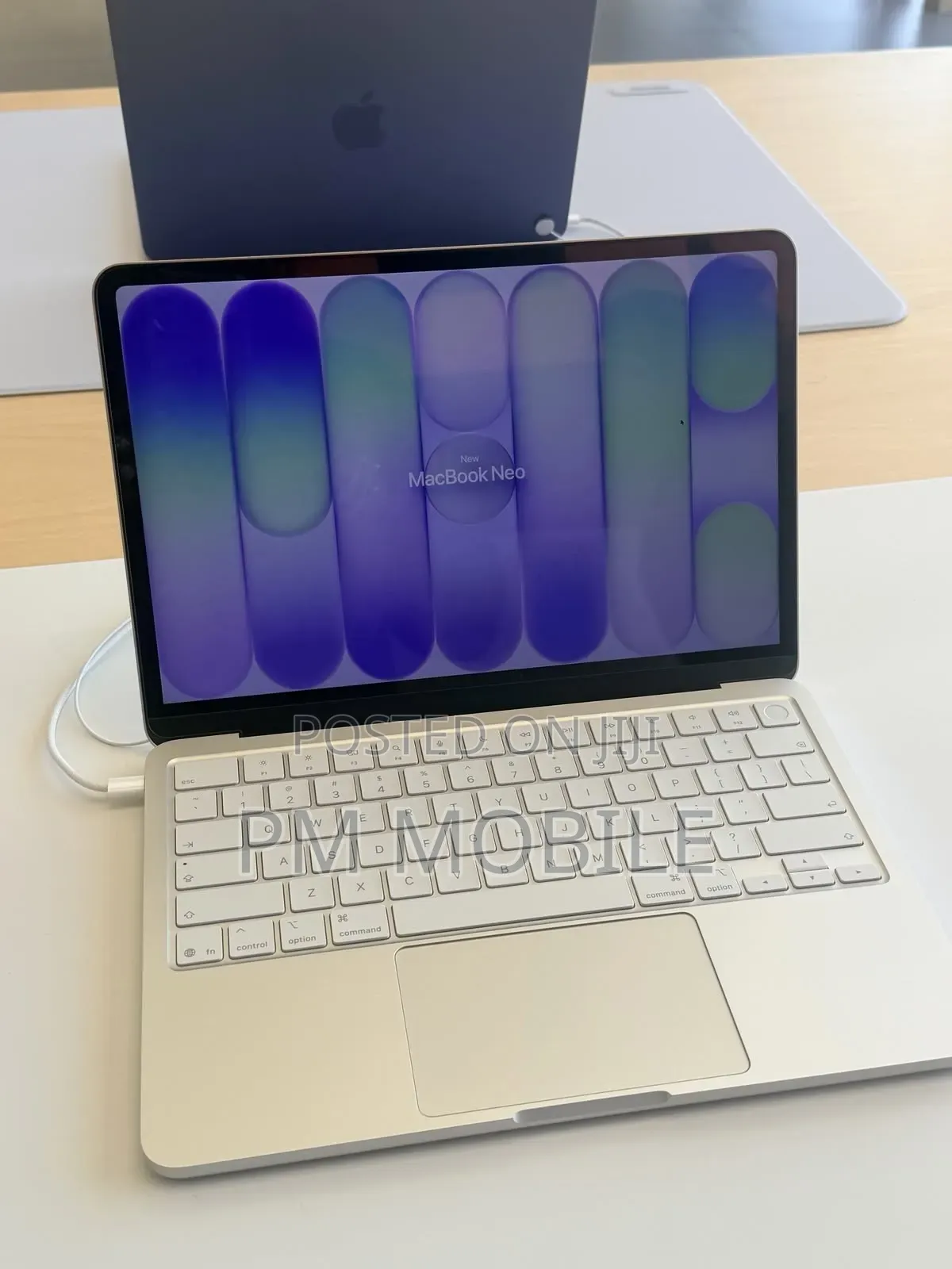 New Laptop Apple MacBook Neo 2026 8GB SSD 256GB