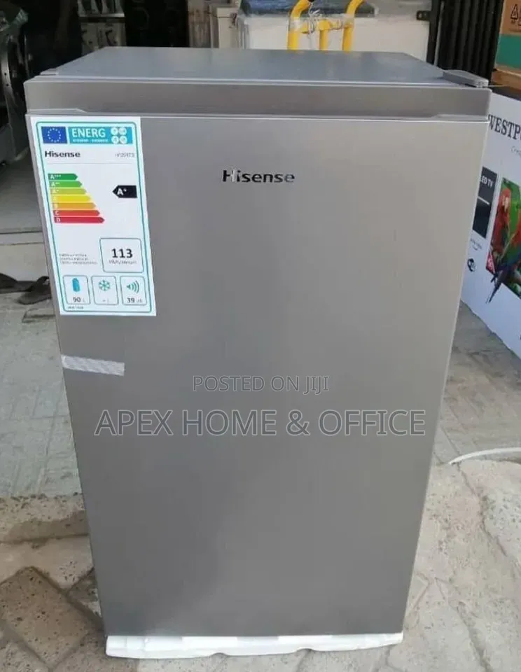 Hisense 90L Single-Door Bar Fridge