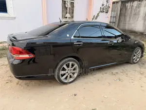 Toyota Crown 2008 Black