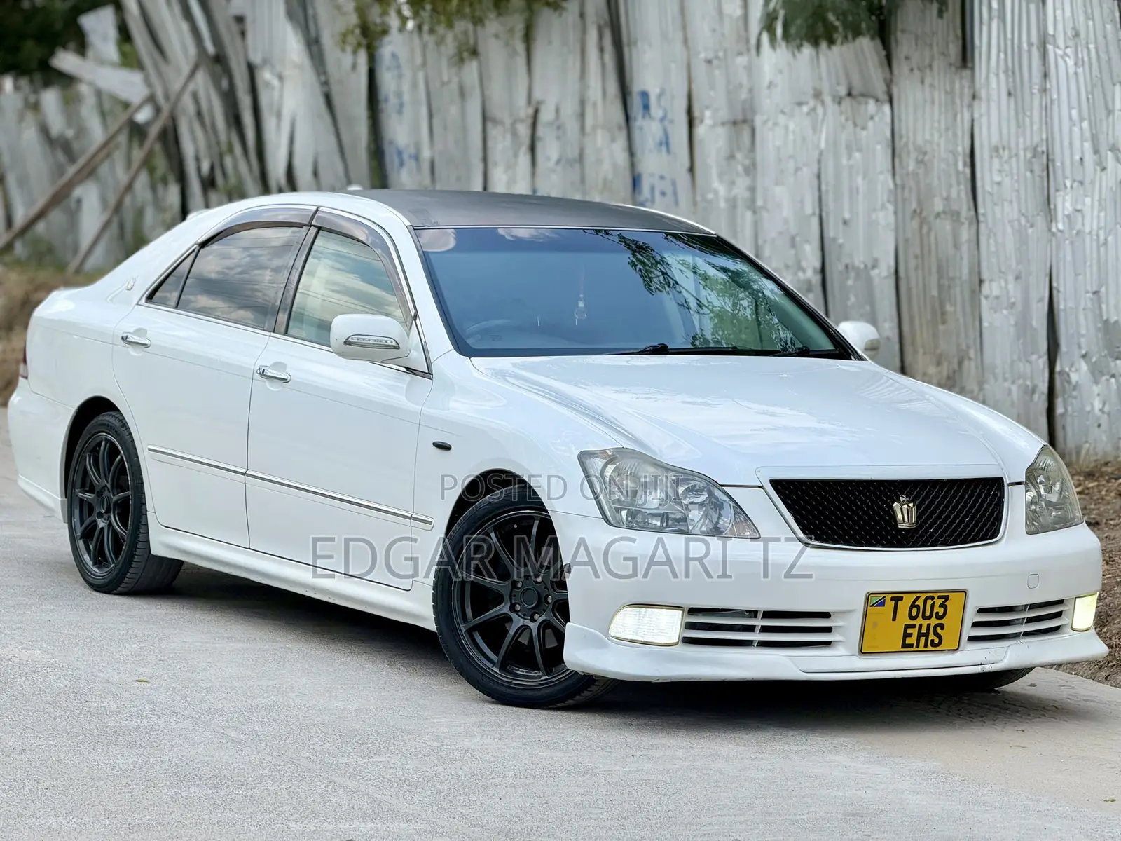 Toyota Crown 2007 White