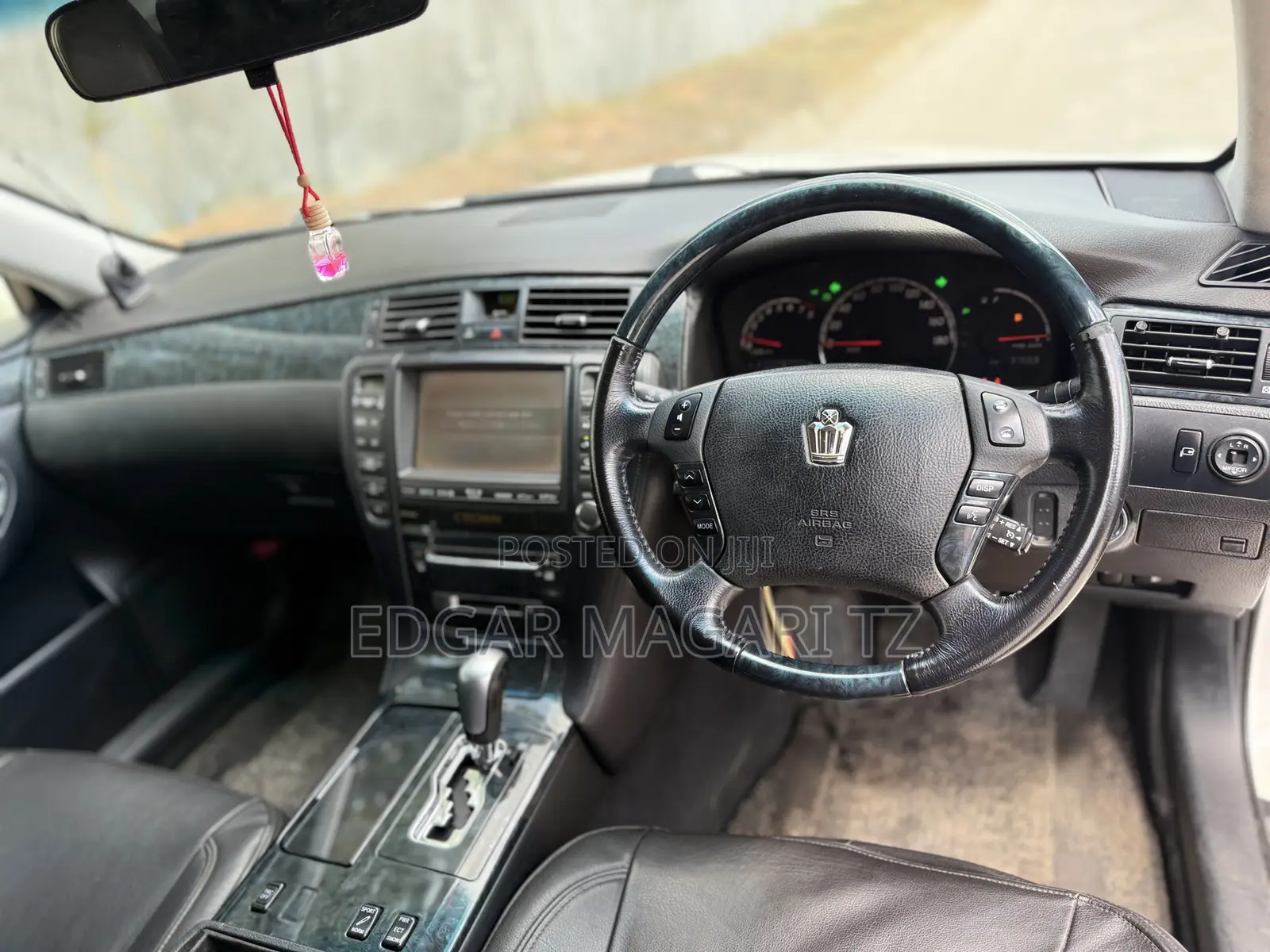 Toyota Crown 2007 White