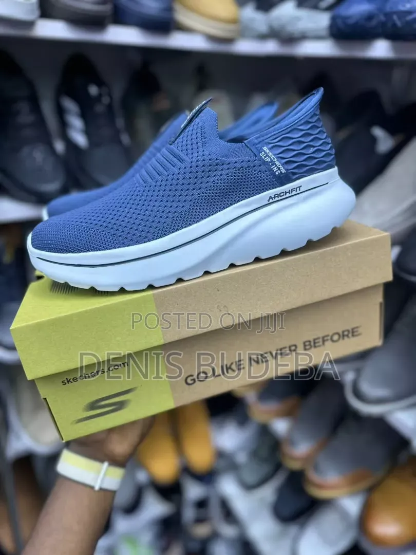 Official Light Weight Sneakers