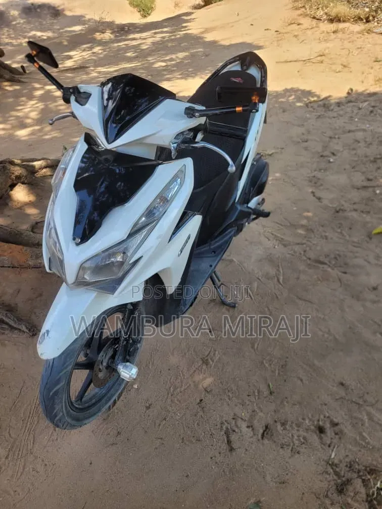 Honda 2025 White