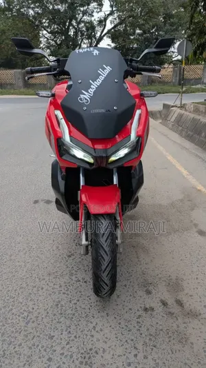 Honda 2025 Red