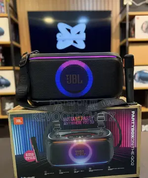 JBL Partybox on the Go 2