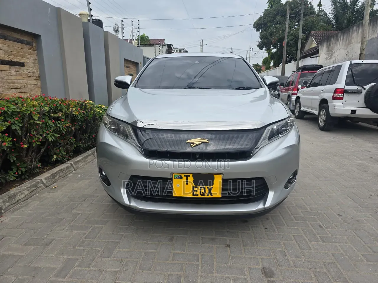 Toyota Harrier 2016 Silver