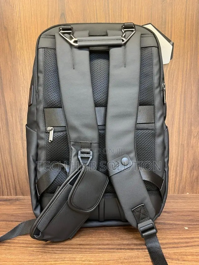 Arctic Hunter B00915 Smart Office Laptop Backpack
