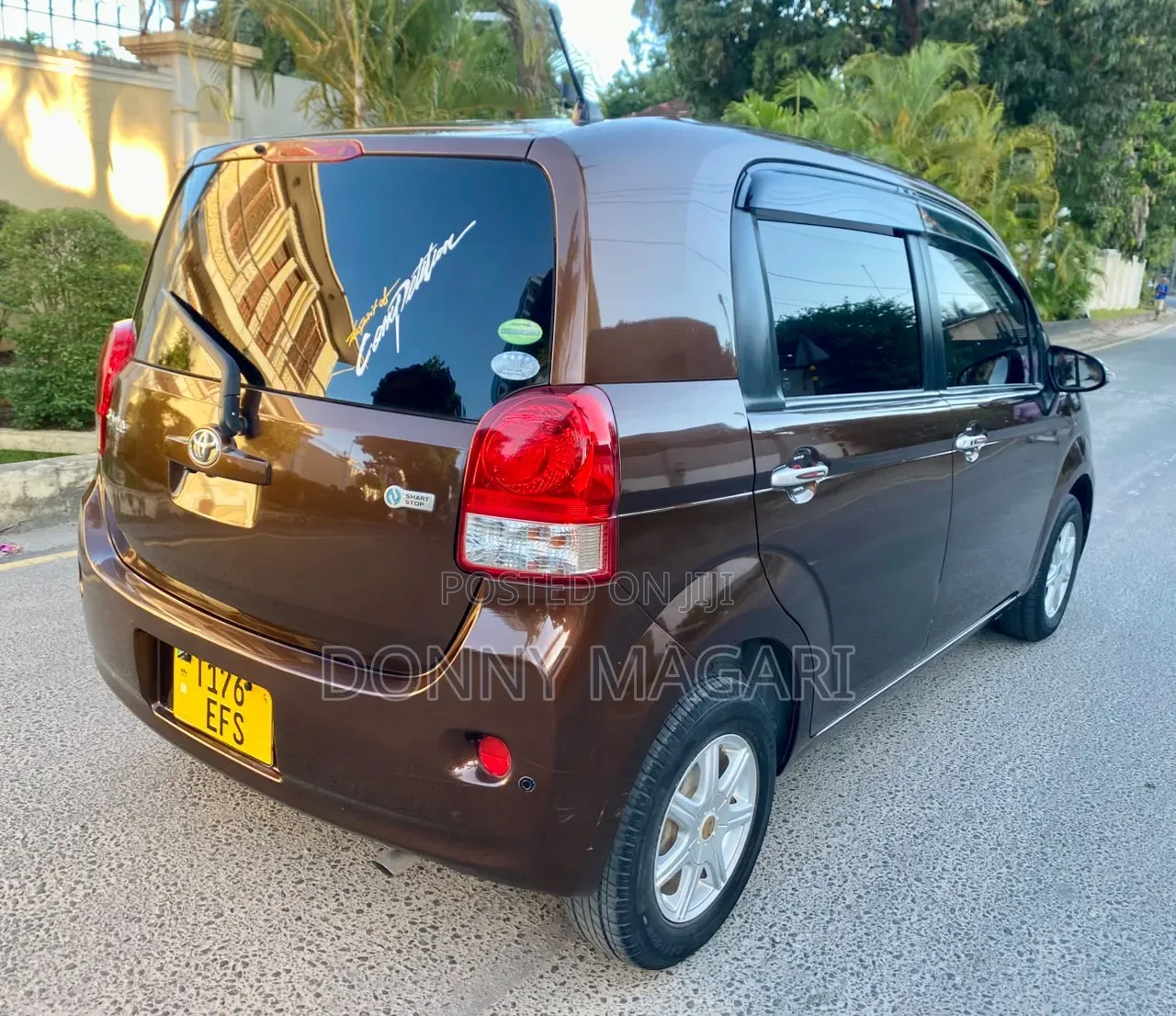 Toyota Porte 2013 Ivory