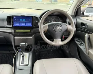 Toyota Premio 2004