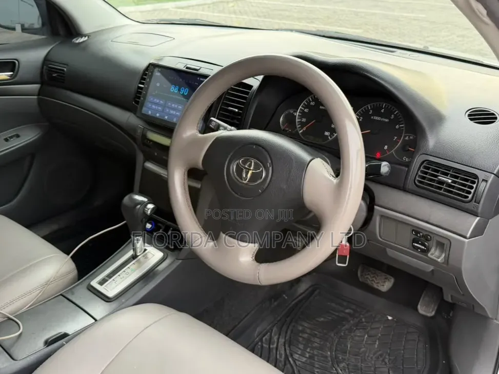 Toyota Premio 2004