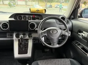 Toyota Corolla Rumion 2010