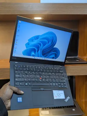 New Laptop Lenovo ThinkPad X390 8GB Intel Core i5 SSD 256GB
