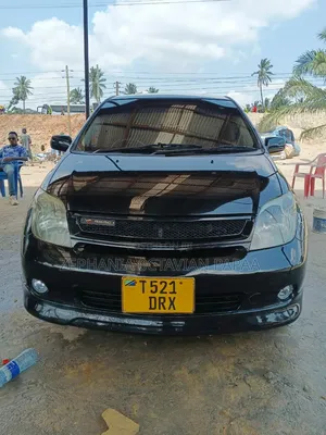 Toyota IST 2004 Black