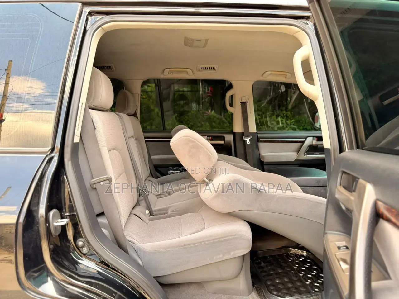 Toyota Land Cruiser 2010 Black