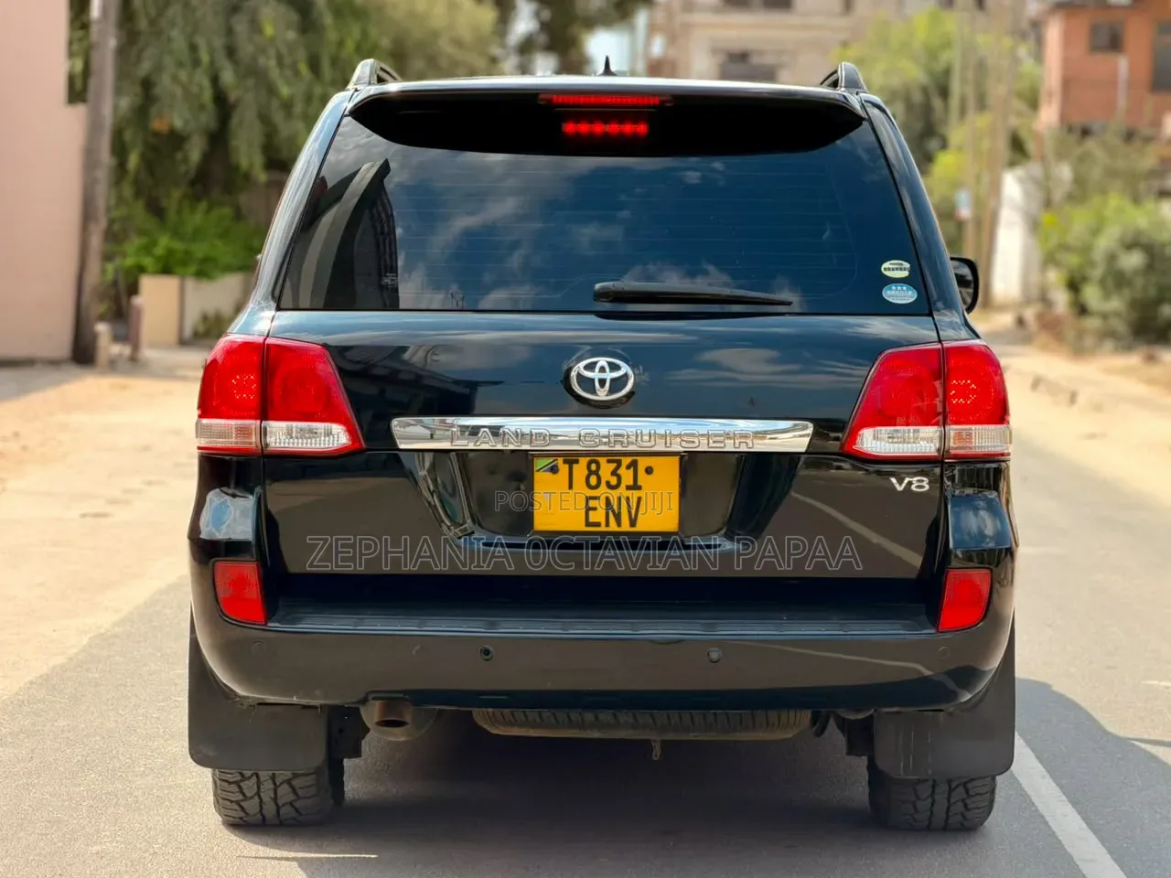Toyota Land Cruiser 2010 Black