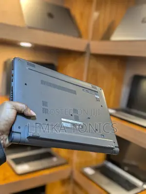 New Laptop Dell Latitude 3350 8GB Intel Core i5 HDD 500GB