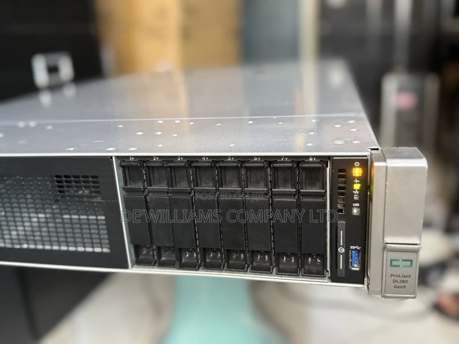 Server HP ProLiant DL380 Gen9 64GB Intel Xeon SSD 750GB