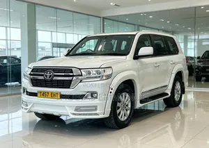 Toyota Land Cruiser 2015 White