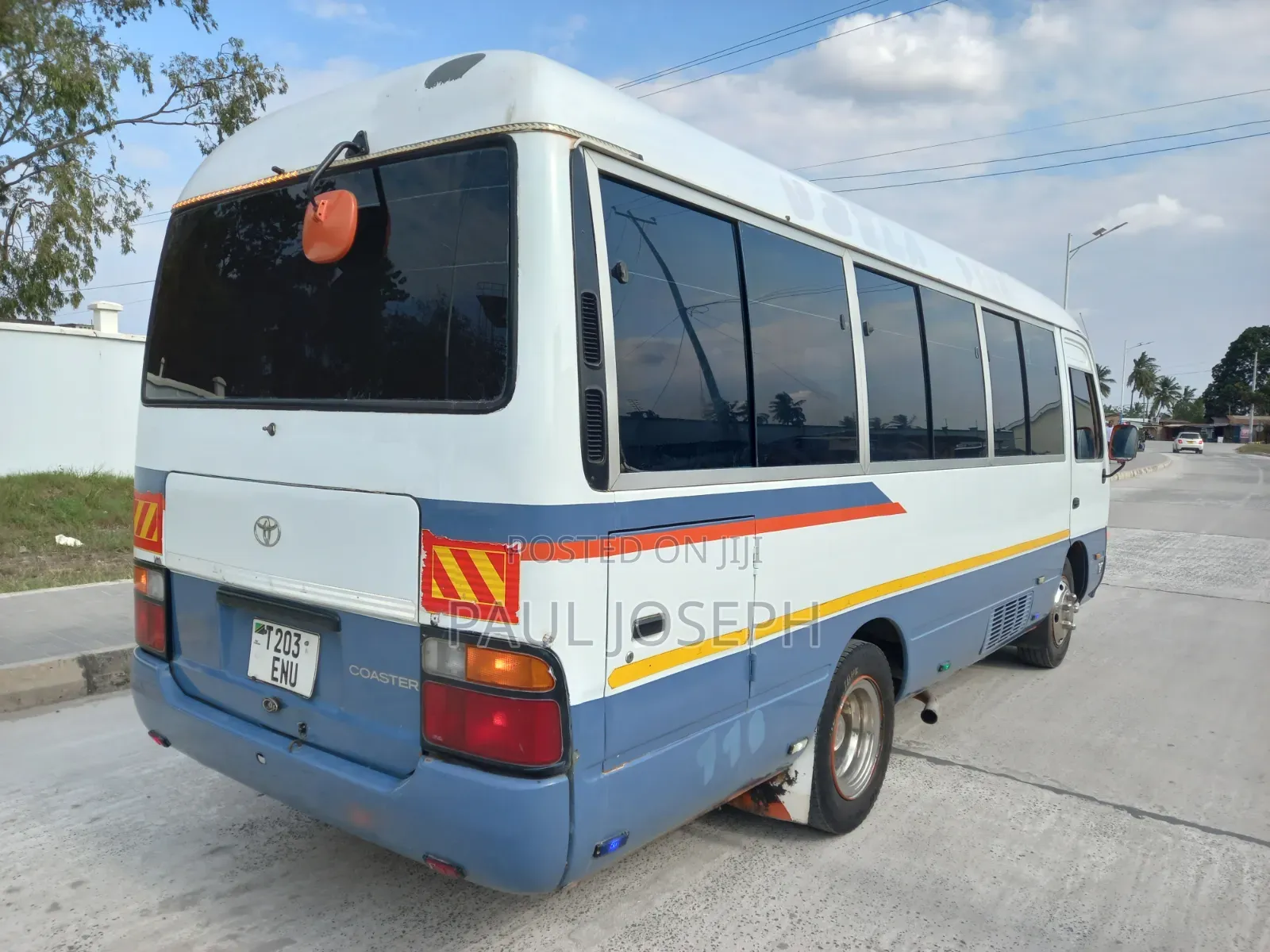 Toyota Coaster 1998 White