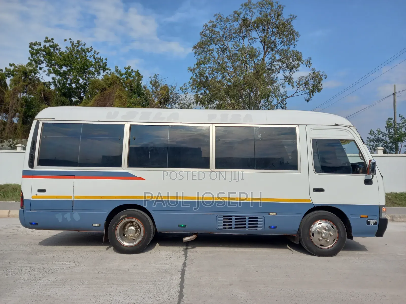 Toyota Coaster 1998 White