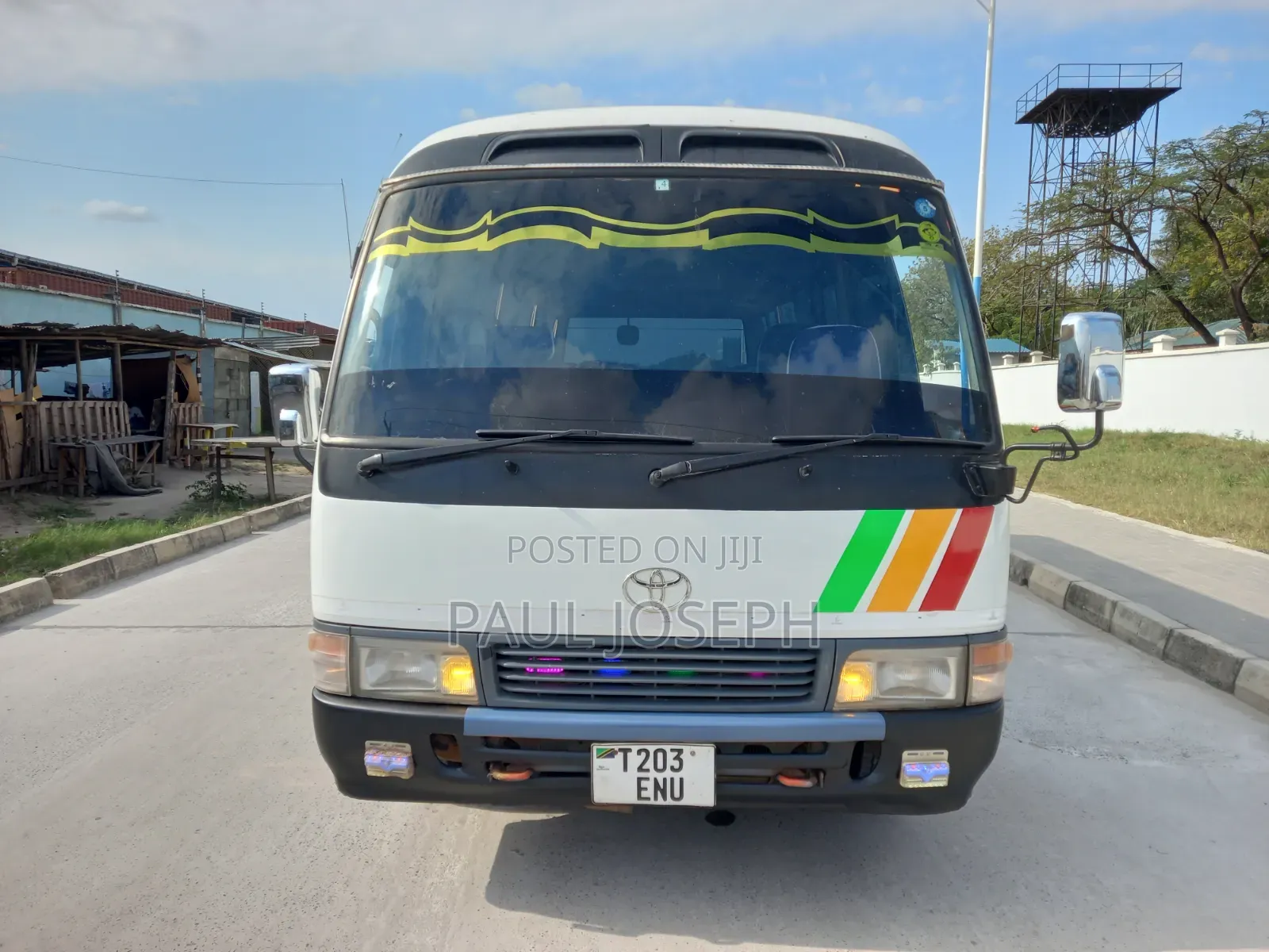 Toyota Coaster 1998 White