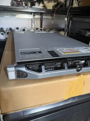 Server Dell Poweredge R630 16GB Intel Xeon SSD 750GB