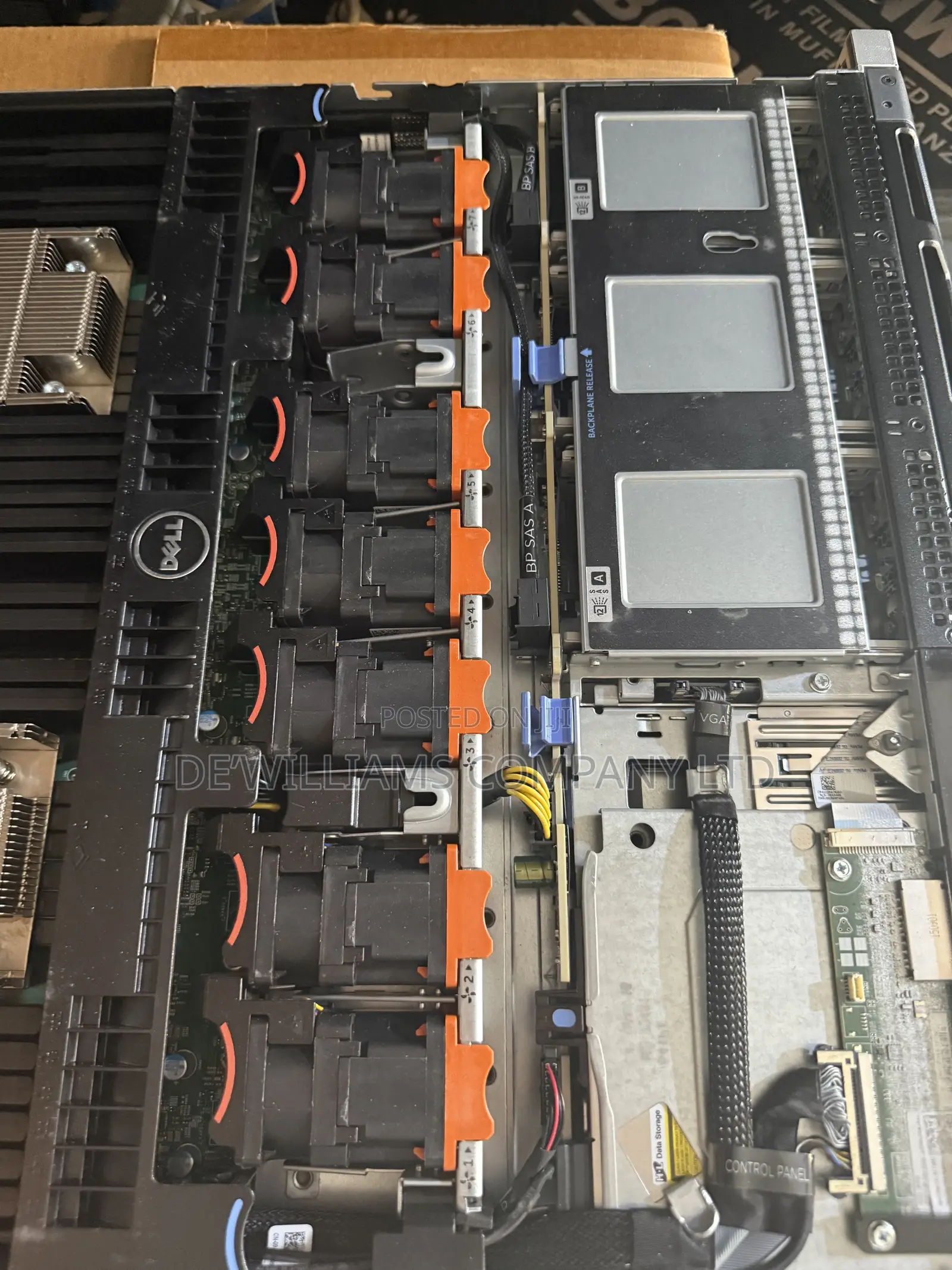 Server Dell Poweredge R630 16GB Intel Xeon SSD 750GB
