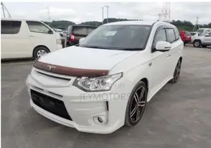 Mitsubishi Outlander 2013 White