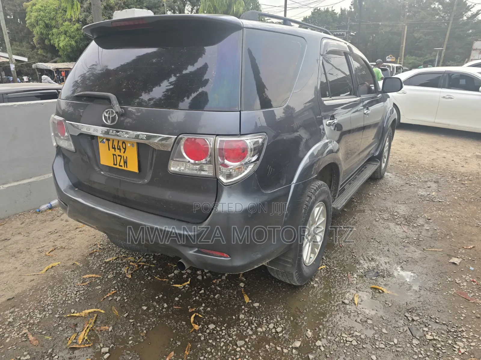 Toyota Fortuner 2013 Gray
